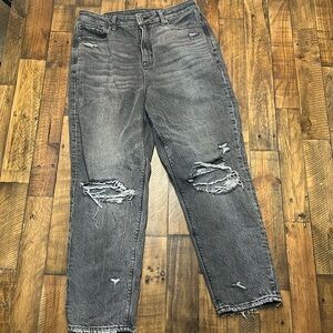 [AE] Highest Rise Grey Mom Jeans
